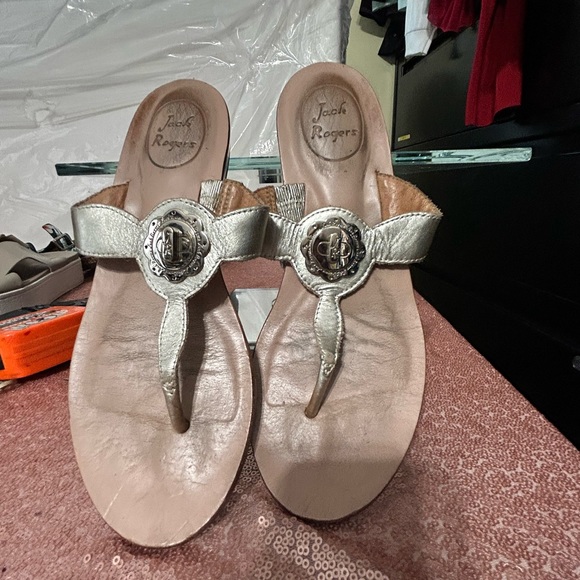 Jack Road’s - Picture 2 of 5